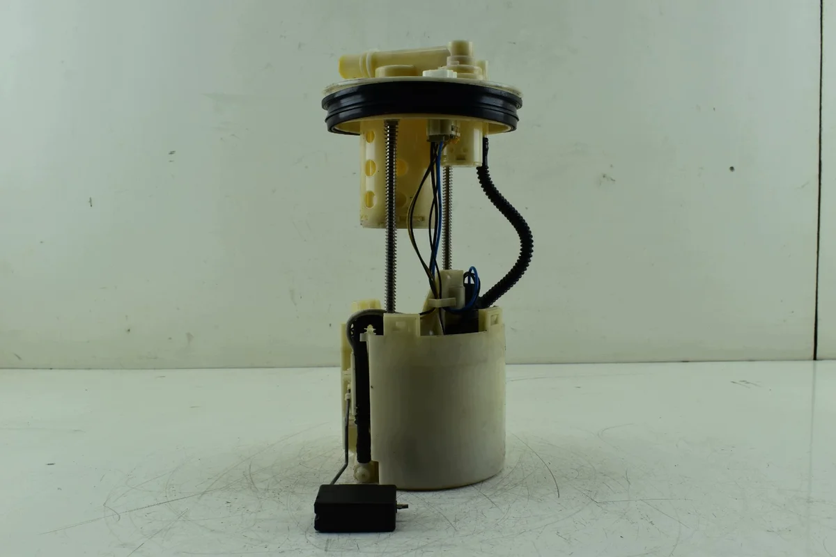 Polttoainepumppu Honda Civic III 1.8 i-VTEC 101962-0690 image 3