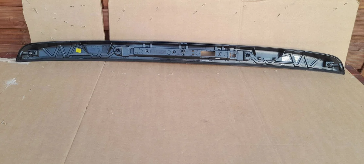 Spoiler Klappe Mercedes-Benz V Klasse W447 A4476941025 image 4