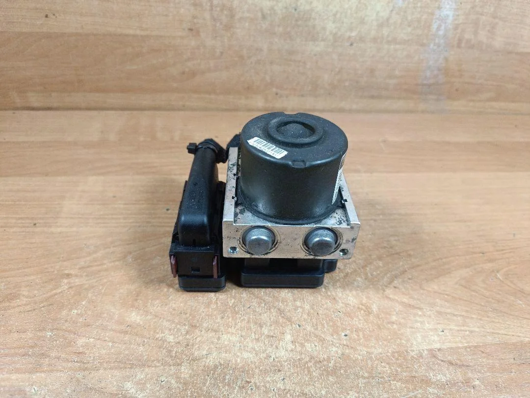 ABS Pumpe Opel Astra H Zafira B 13157575