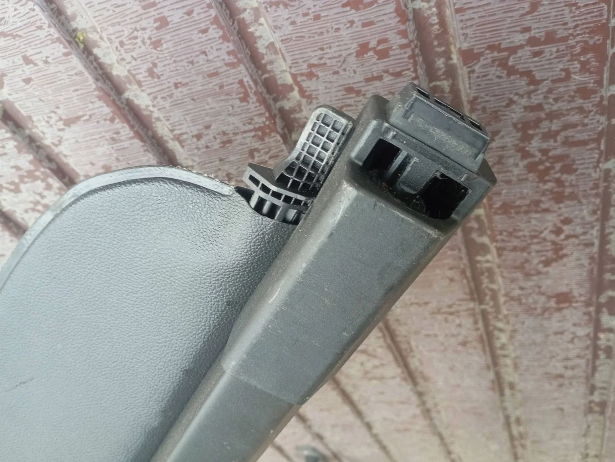 Bouton de coffre Volkswagen Passat B6 YGM2768 image 3