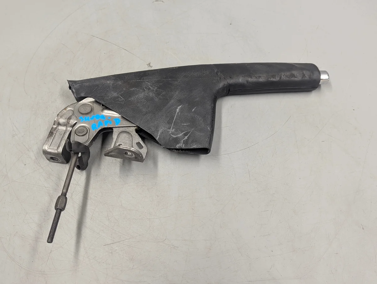 Palanca freno mano Skoda Rapid 5JA711461A