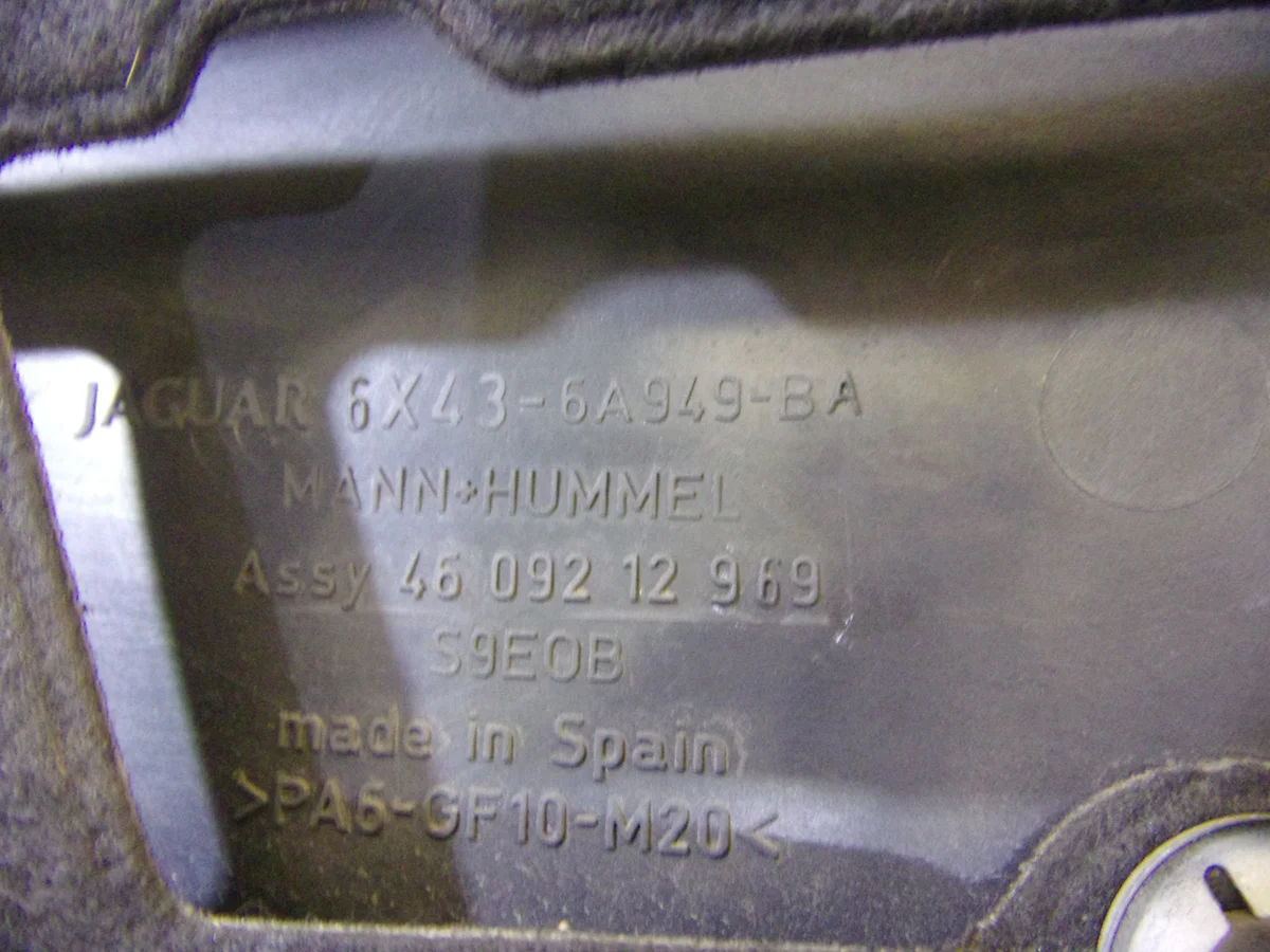 Cache moteur Jaguar X-Type 6X43-6A949-BA image 3