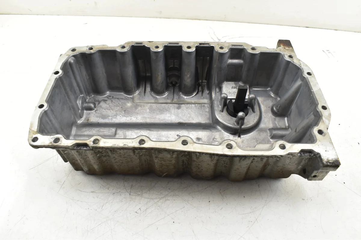 VW Golf V Audi A3 Oil Sump 2.0 TDI 03G103603AD