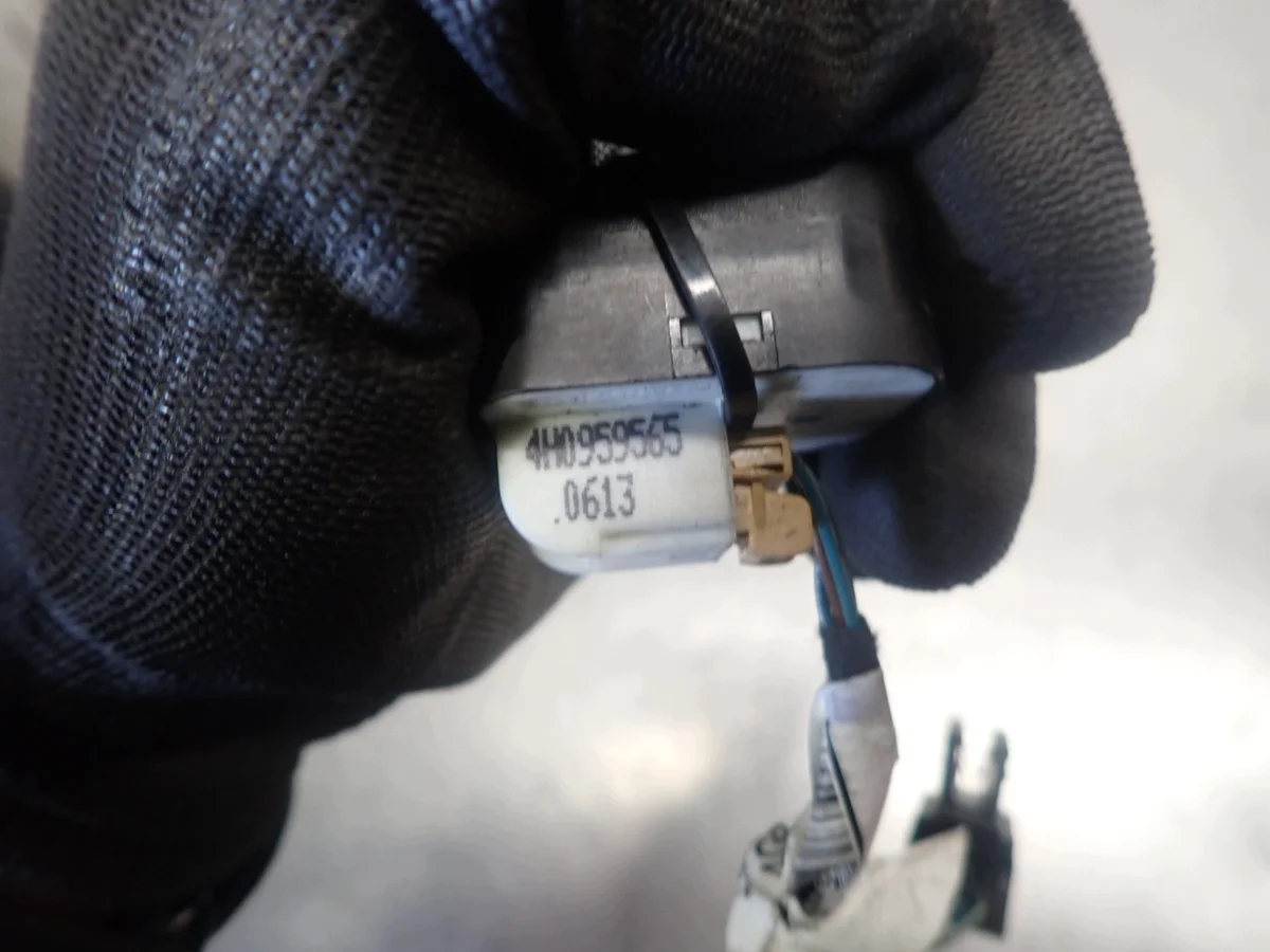 Säätökytkin peileille Audi A4 B8 4M0959565