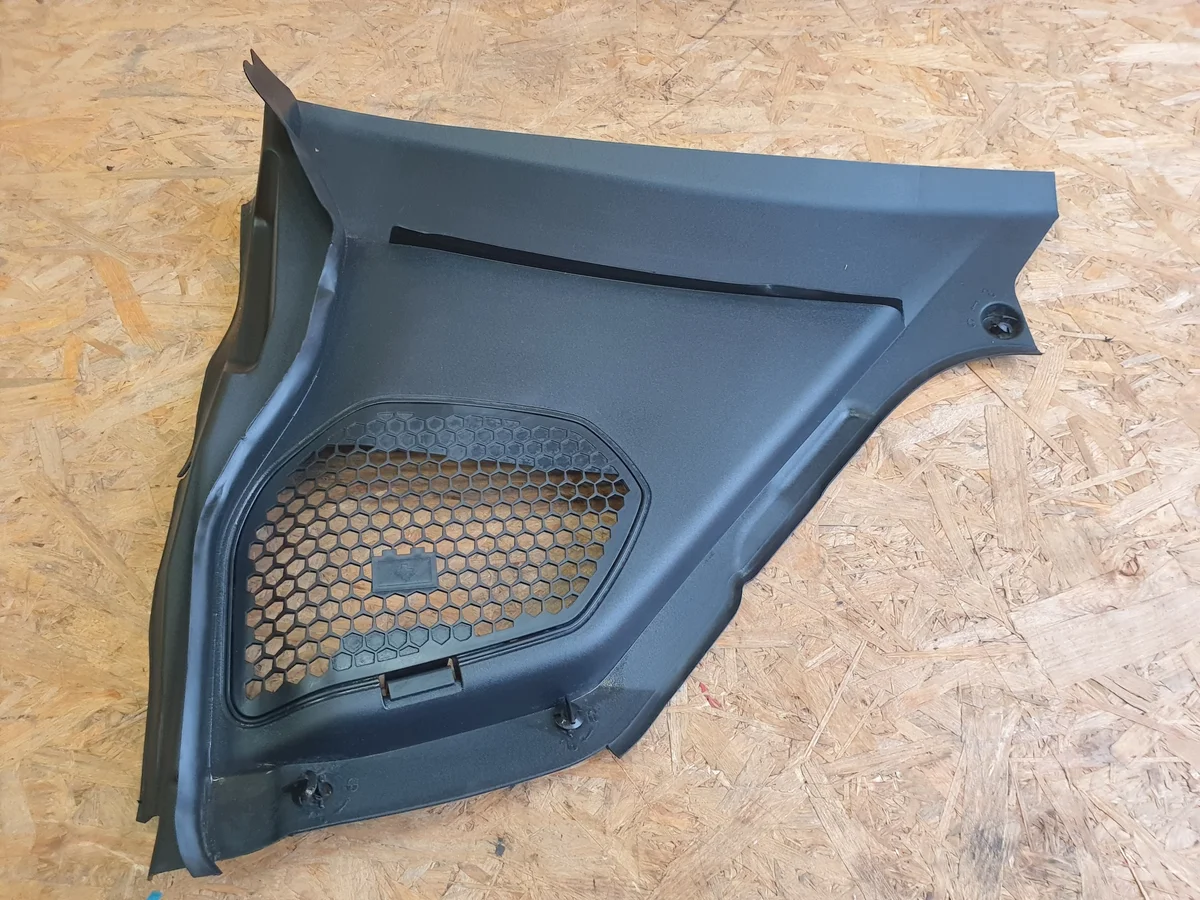Cache sous pare-brise gauche Mercedes Classe E W214 A2148303500