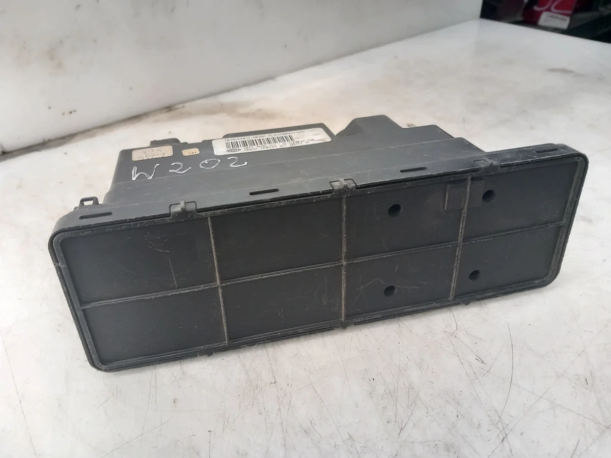Central Locking Pump Mercedes-Benz W202 2108001548