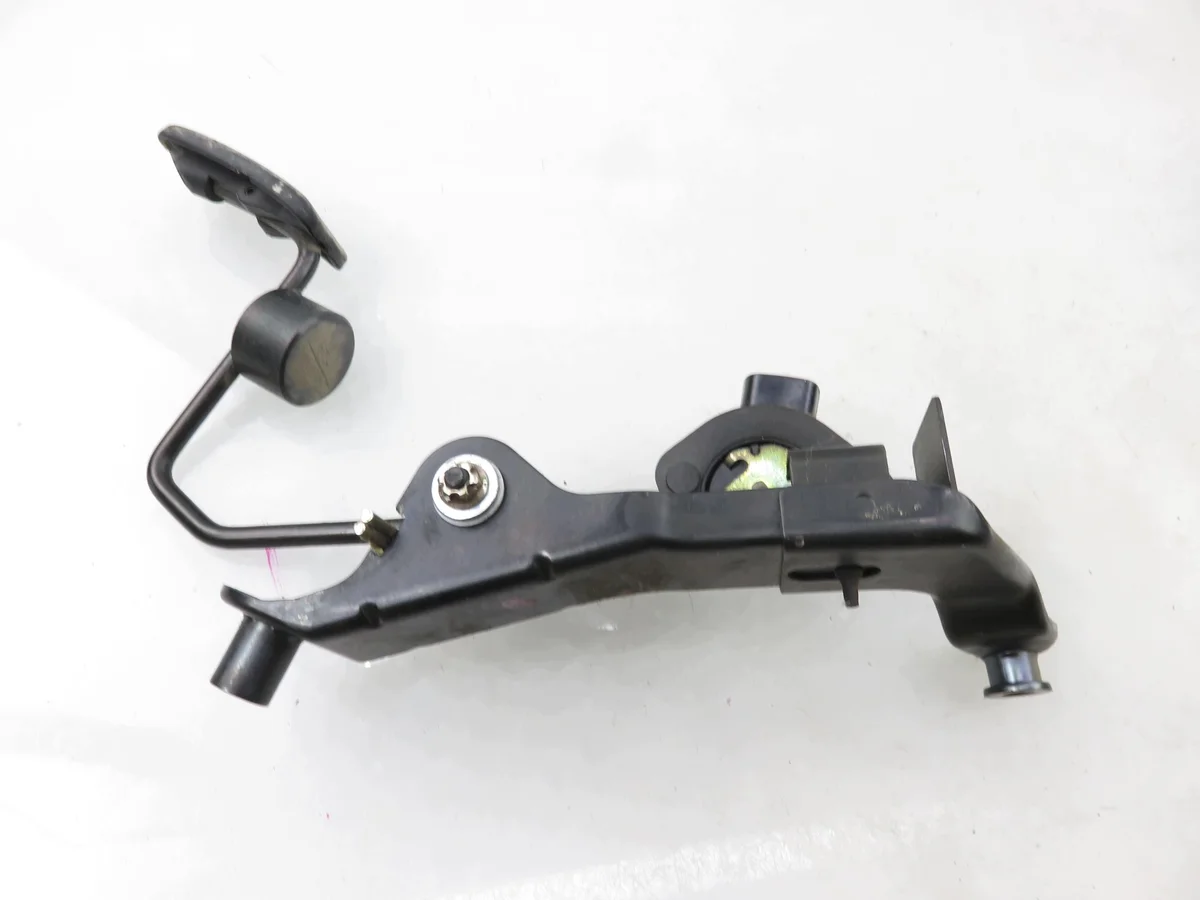 Potentiometer Gaspedal Toyota RAV 4 II 1CD-FTV M1136364-8928133010 image 3