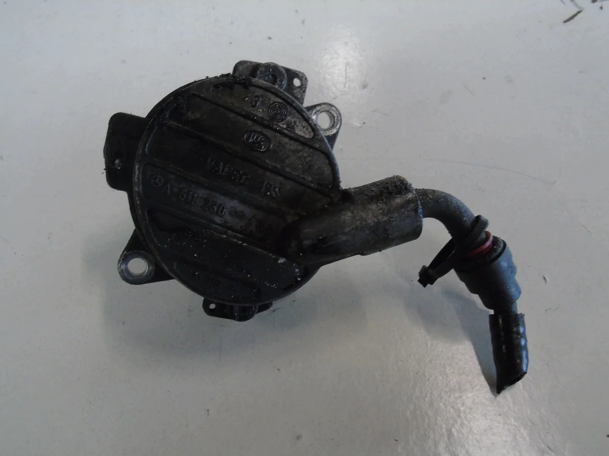 Pompa Sottovuoto Mercedes 2.2 CDI A6112300065