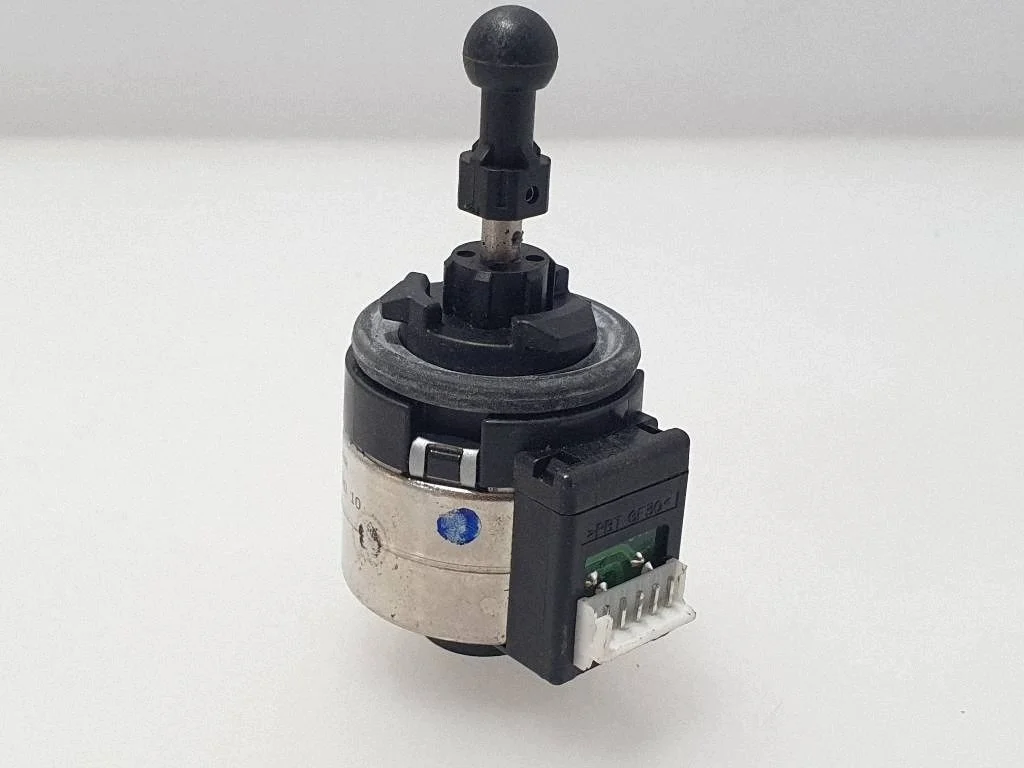 Stellmotor Scheinwerfer VW Tiguan 74862101