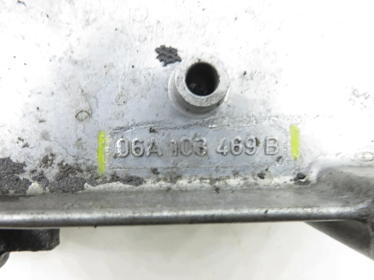 Venttiilikopan kansi Seat Leon 1.8 20V T M1153171-06A103469B
