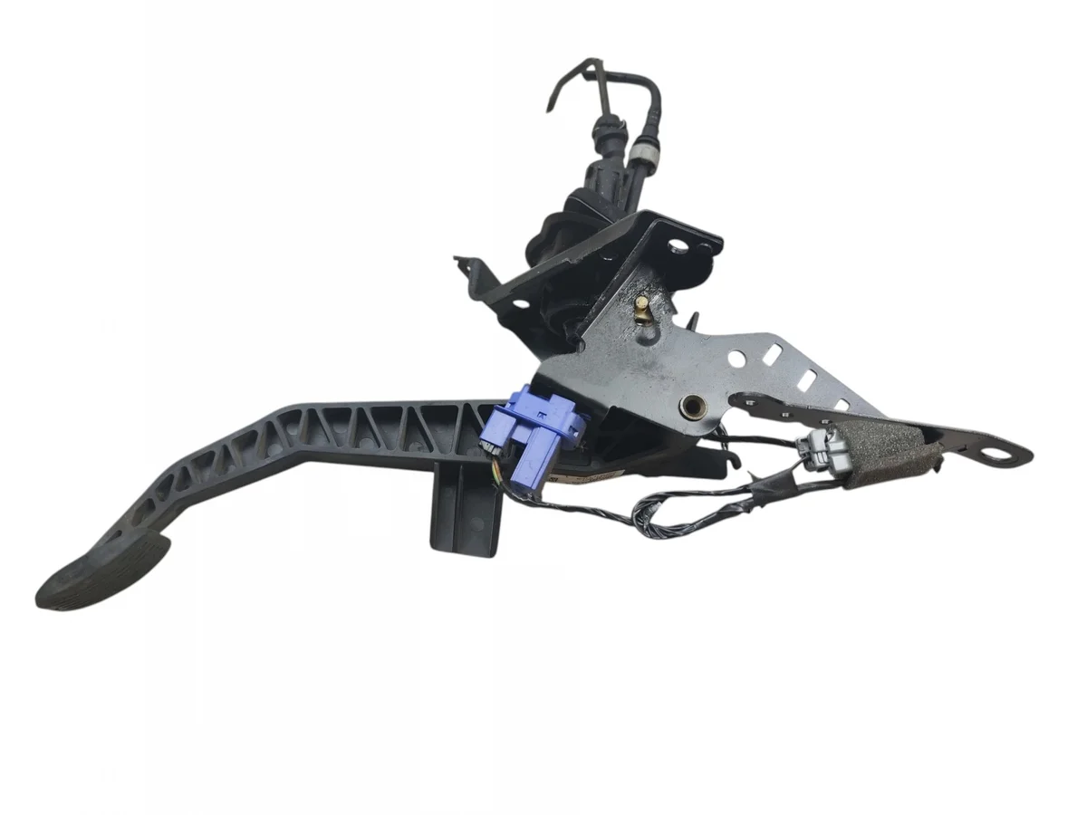 Pedal de embrague Volvo S40 II V50 30714693