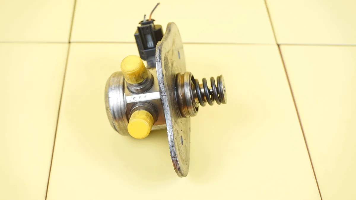 Kraftstoffpumpe BMW 3 E90 E87 E60 N43B20A 33SP122POMPA7562473 image 3