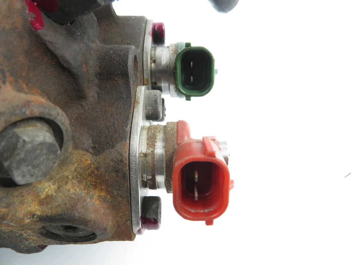Polttoainepumppu Toyota Corolla Verso 2.0 D-4D M1157827-2210027010 image 8