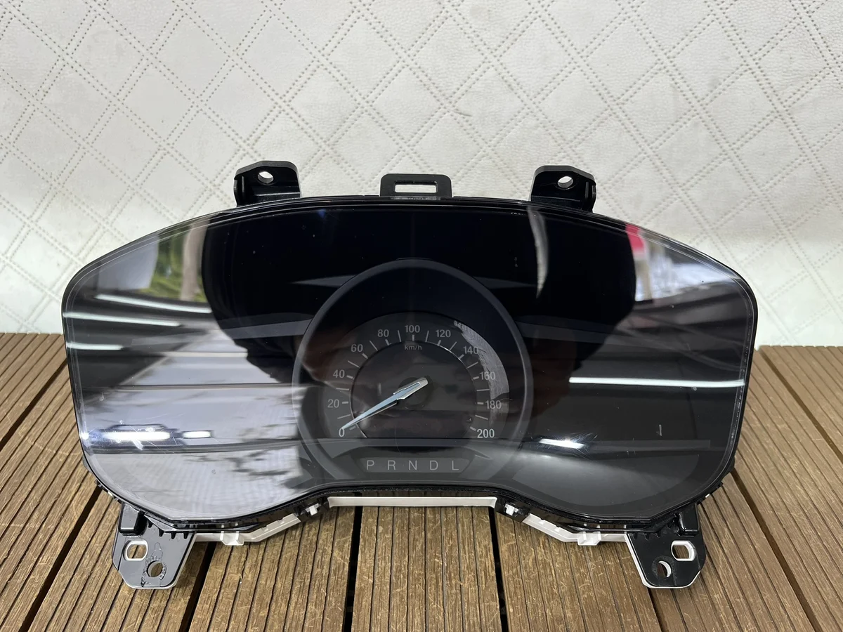 Compteur Ford Mondeo MK5 2.0 Hybride JS7T-10849-CNC