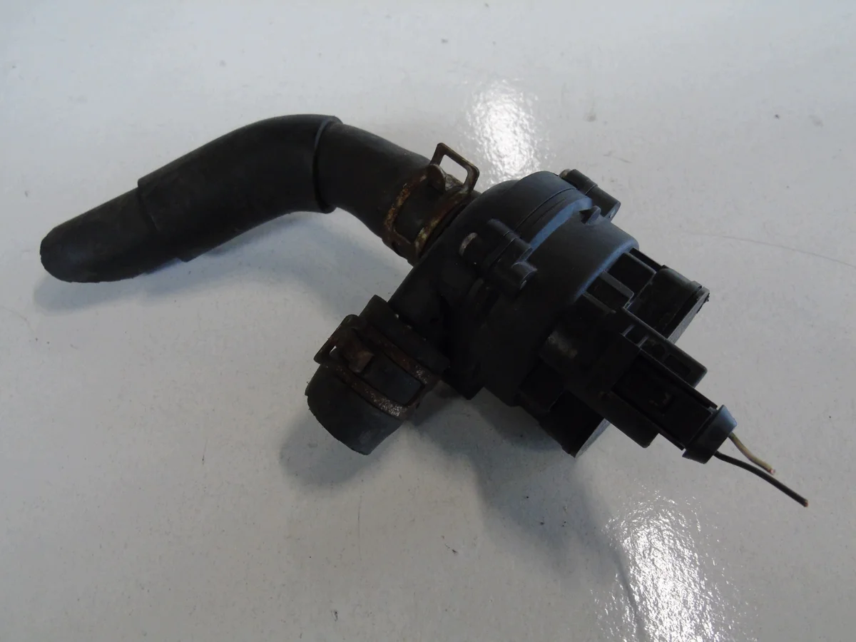 Pompa acqua aggiuntiva Bosch 0392023004 Mercedes VW