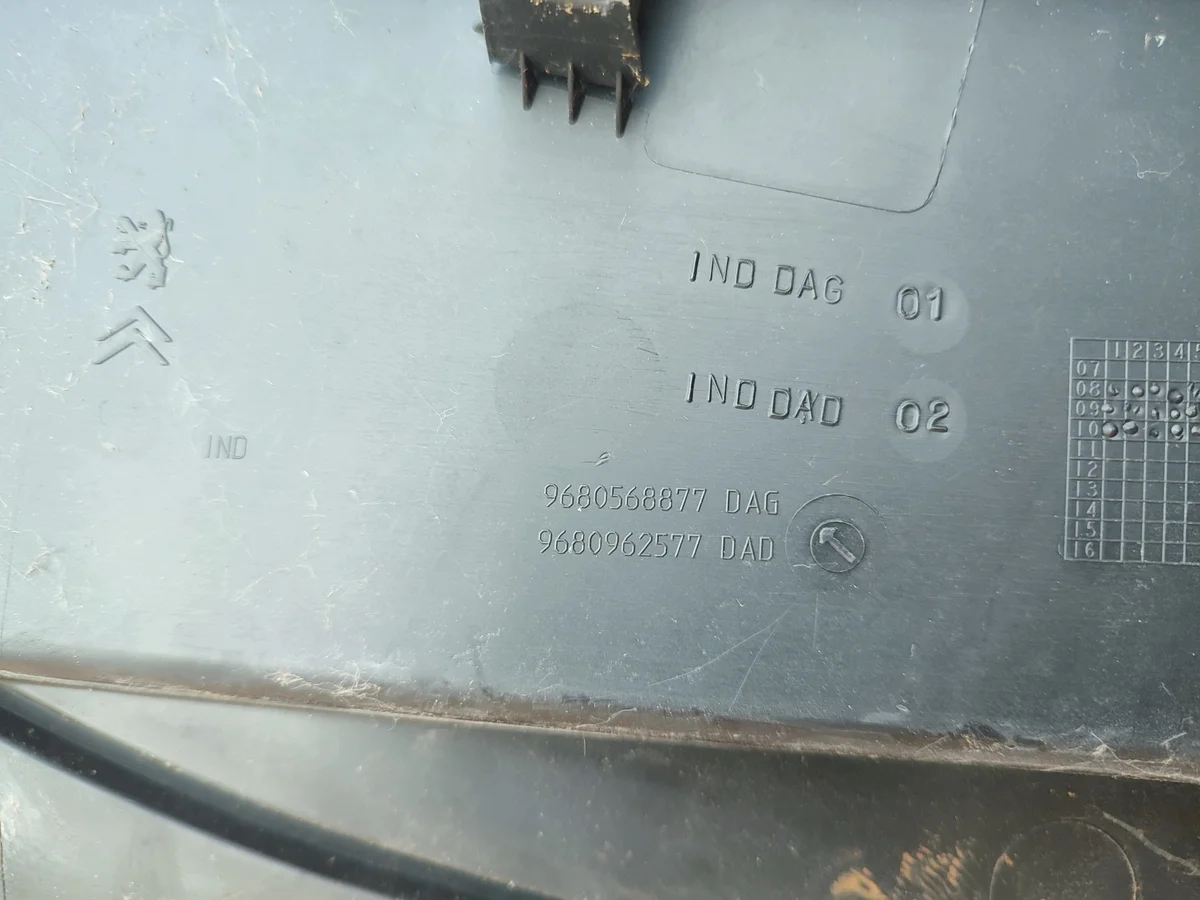Boîte à eau CITROEN BERLINGO II PARTNER II 9680568877 image 9