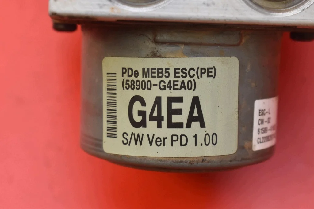 ABS-pumppu Hyundai I30 PD 58910-G4EA0 image 9