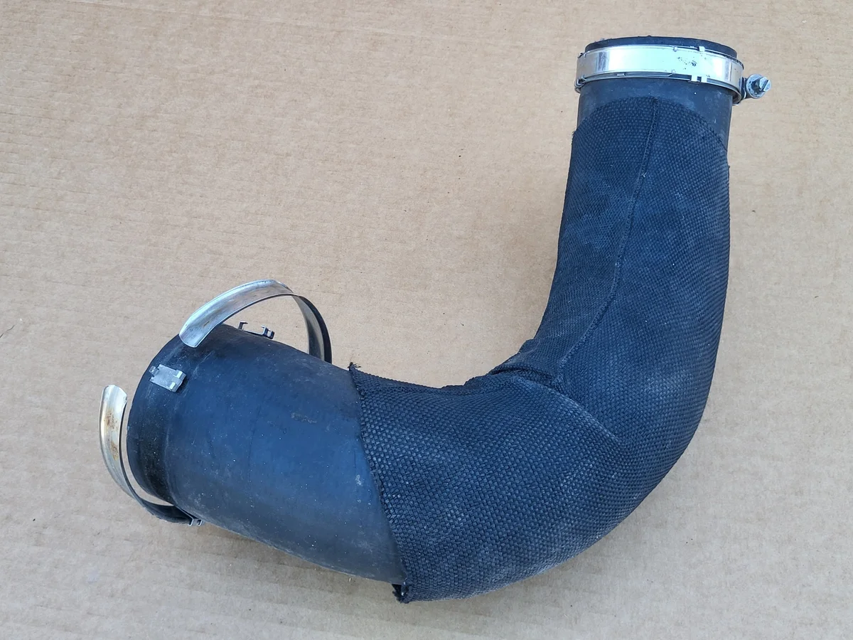 Turbon välijäähdyttimen putki Audi A6 C7 4G0145709AF