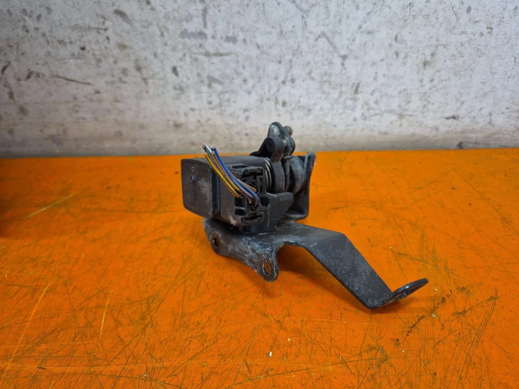 Mercedes-Benz CLK 320 Gaspedal Potentiometer A012-542-33-17