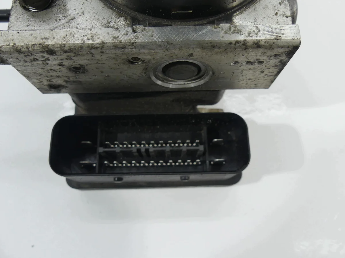 Pompa ABS Ford Focus MK2 8M512M110AA image 4