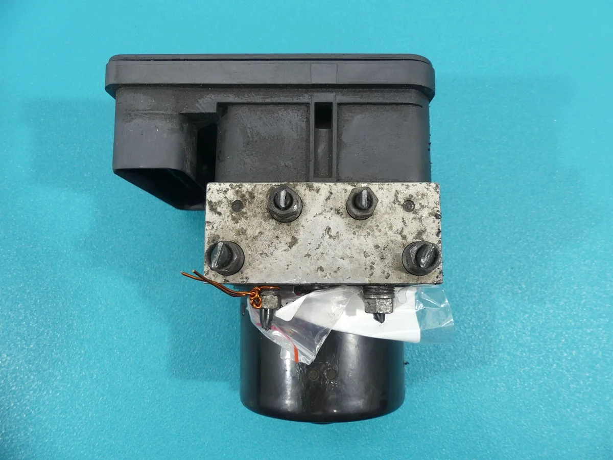 Bomba ABS Mazda 3 BK 3M51-2C405-AD