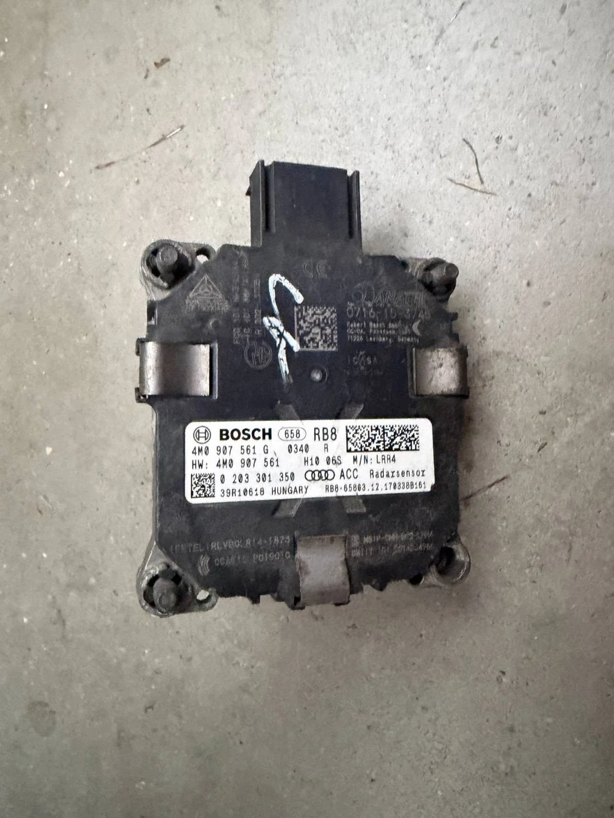 Audi Q7 4M Active Cruise Control Radar 4M0907561G