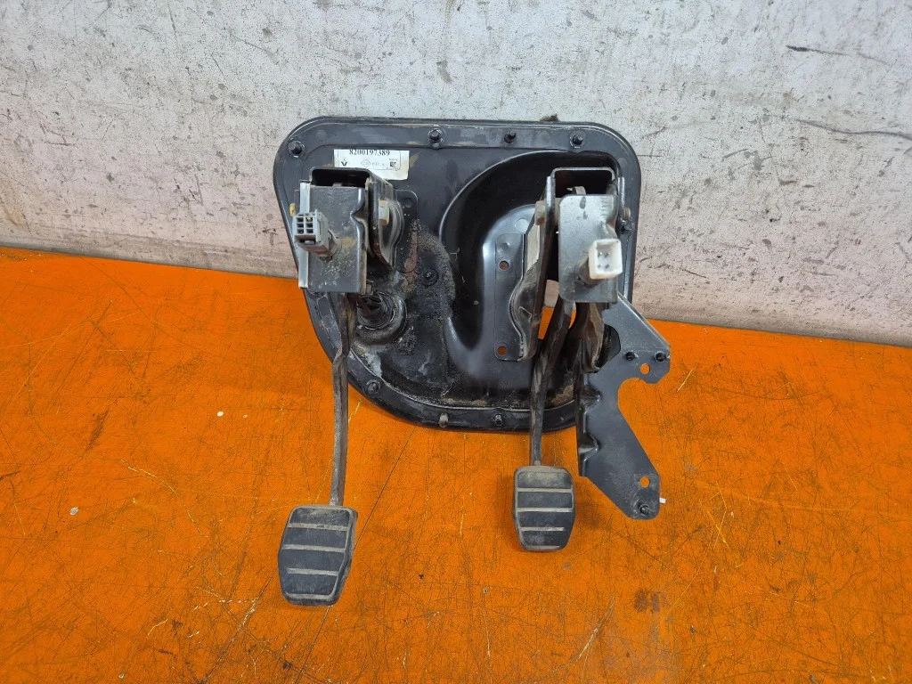 Opel poljin 8200197389 - Movano
