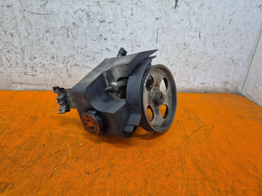 Peugeot 206 Plus Pompe direction assistée