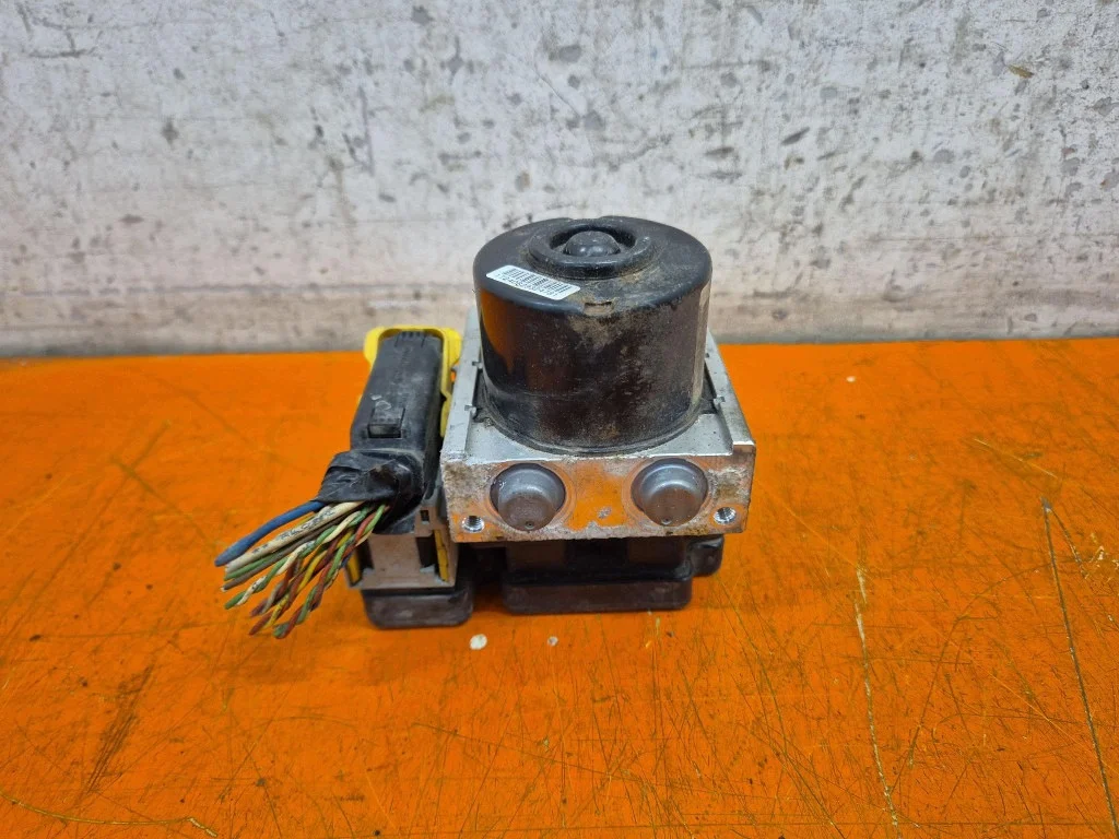 Peugeot 206 Plus ABS-pumppu 9659136880 image 4