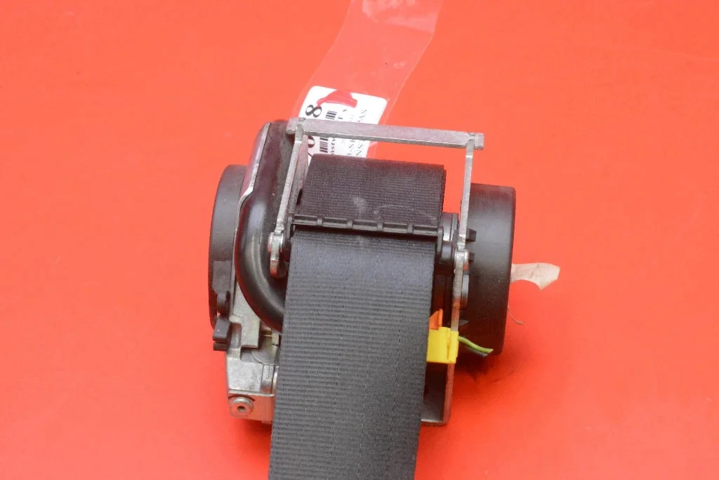 Sicherheitsgurt links hinten 3T0857447 Skoda Superb II image 3