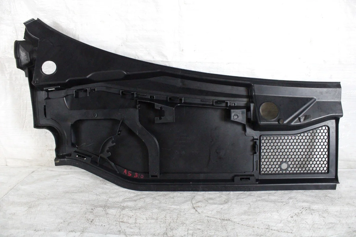 Suojus Audi A5 B10 8B1819403 image 3