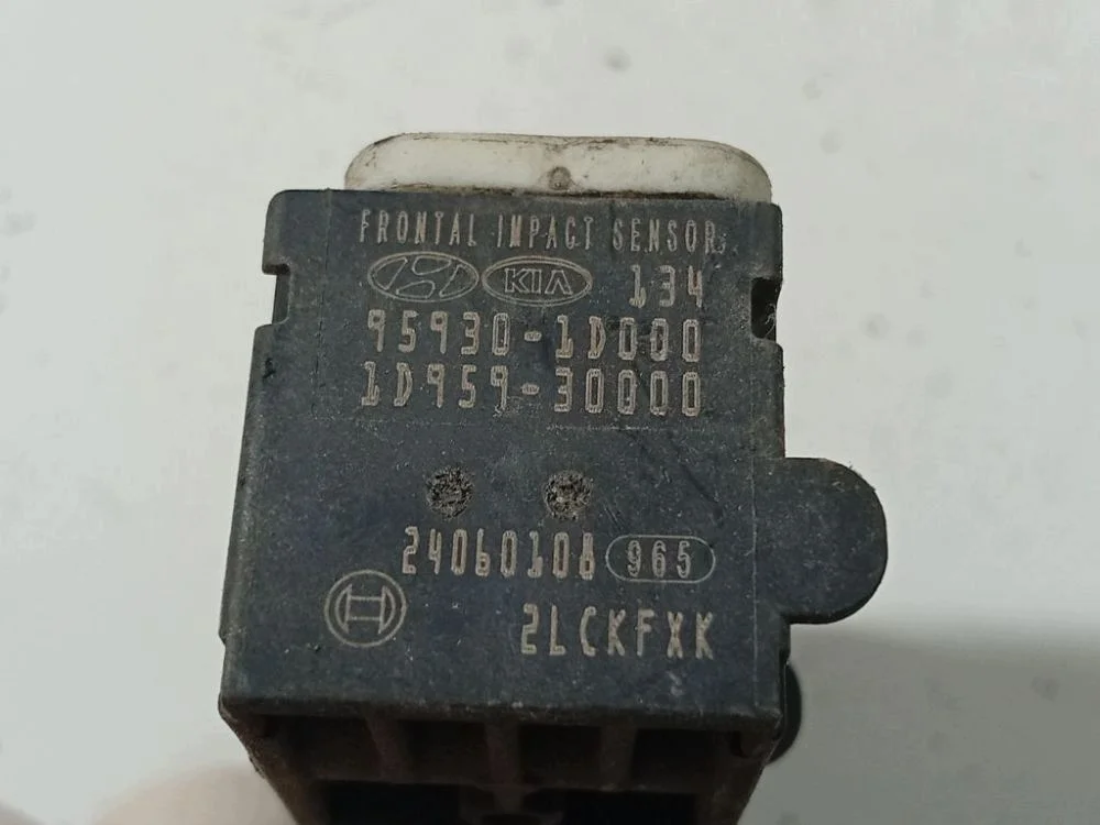 Kia Carens Airbag-Sensor 959301D000 image 5