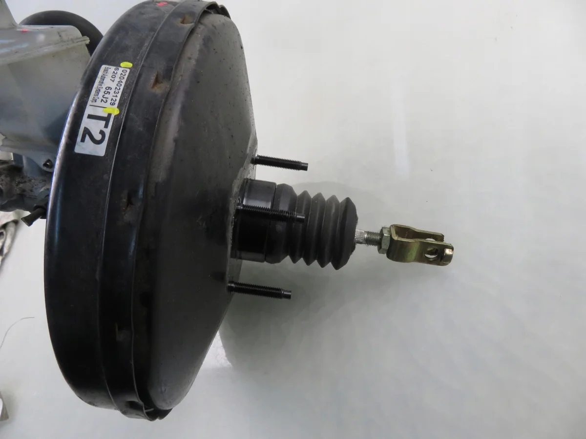 Suzuki Grand Vitara II jarrutehostin M1079338-0204023129 image 5