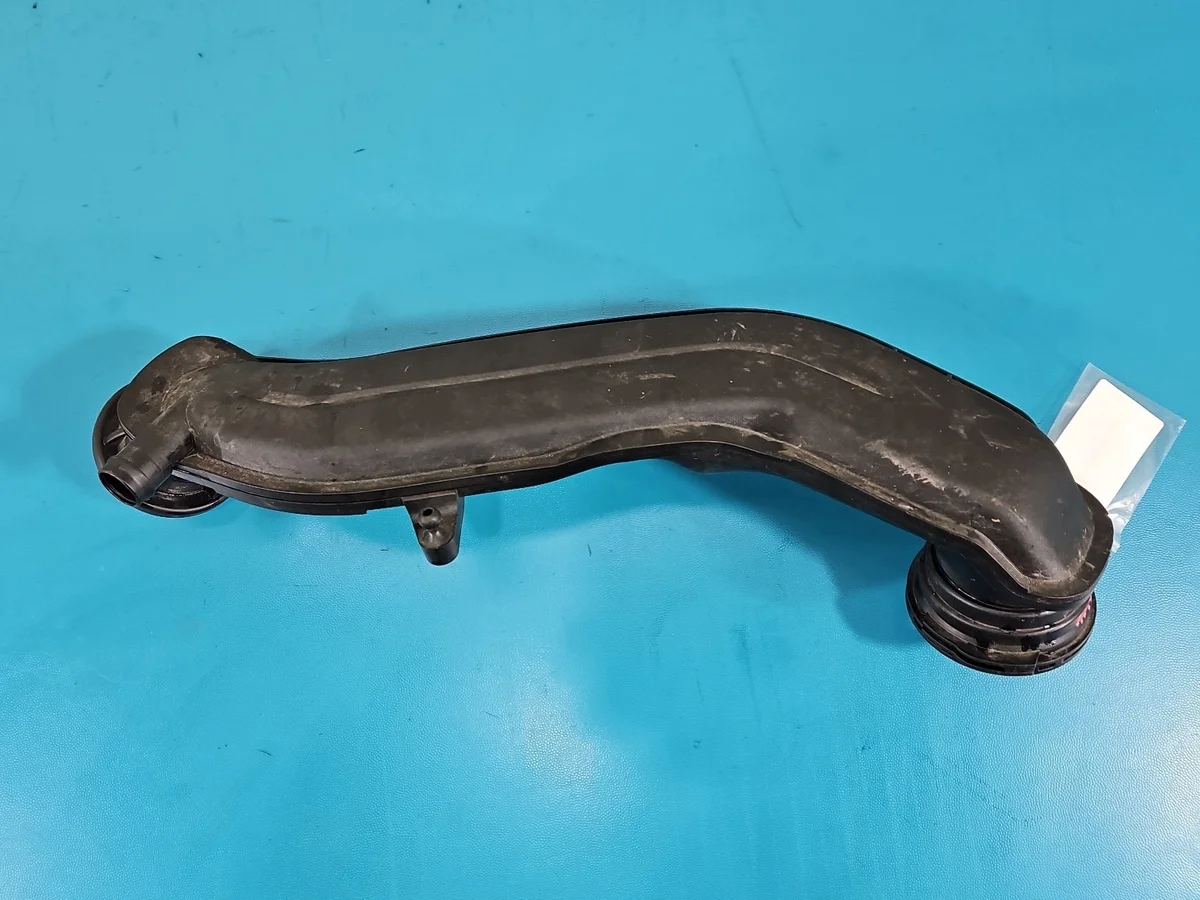 Putki VW Passat B9 1.5 TSI 05E145674AD