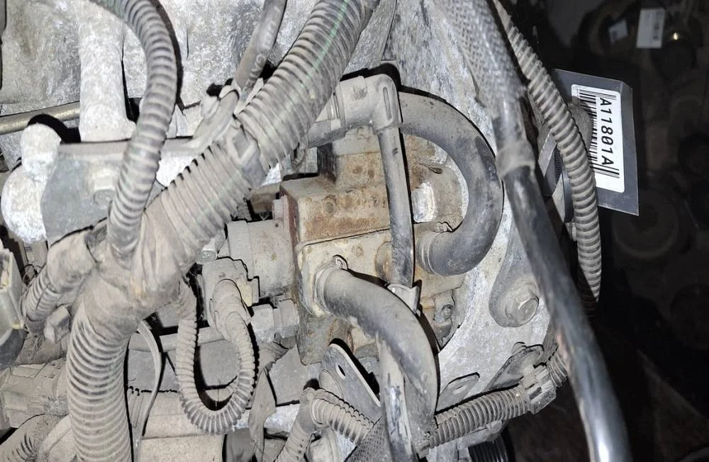 Bränslepump Opel Astra 1.9L EIS3116569 image 3