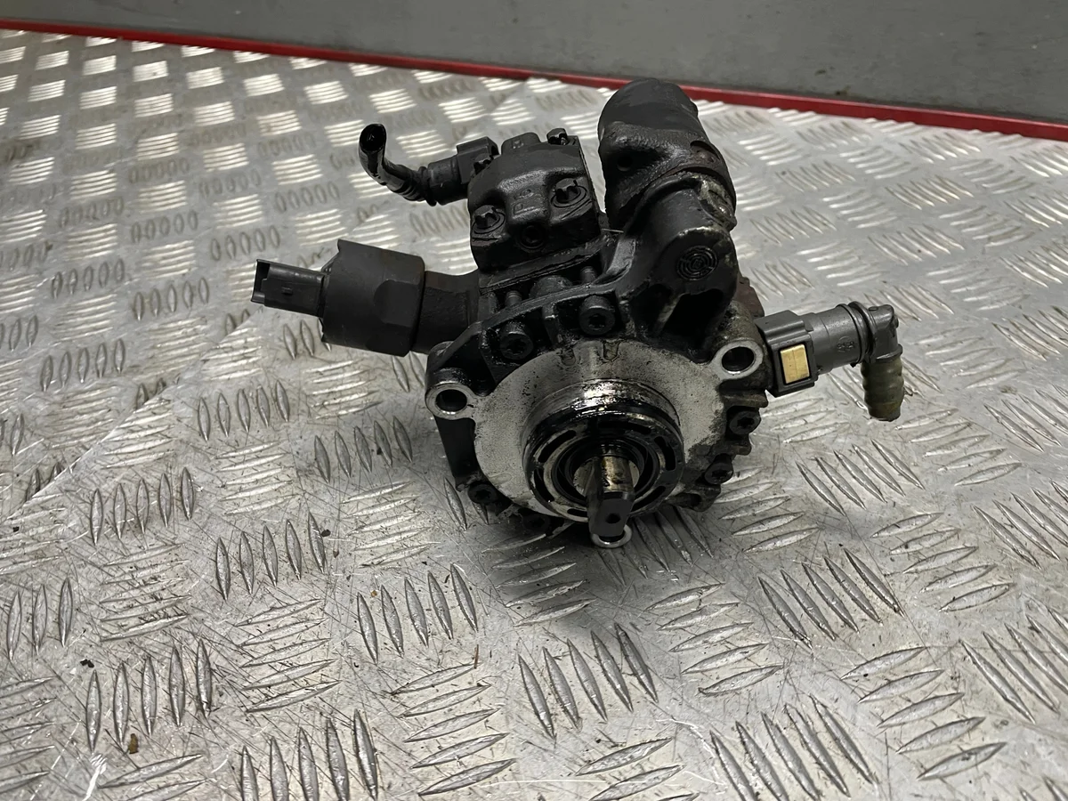 Injection Pump Citroen C4 Picasso 2.0 HDI 9658193980