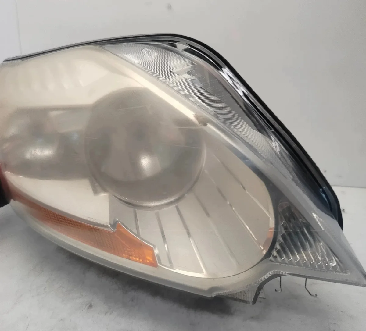 Ford Kuga MK1 Headlight Right Front 46R20