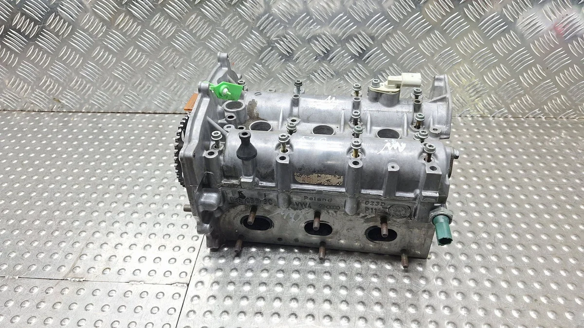 Sylinterikansi Volkswagen Polo 1.2 12V S25141615