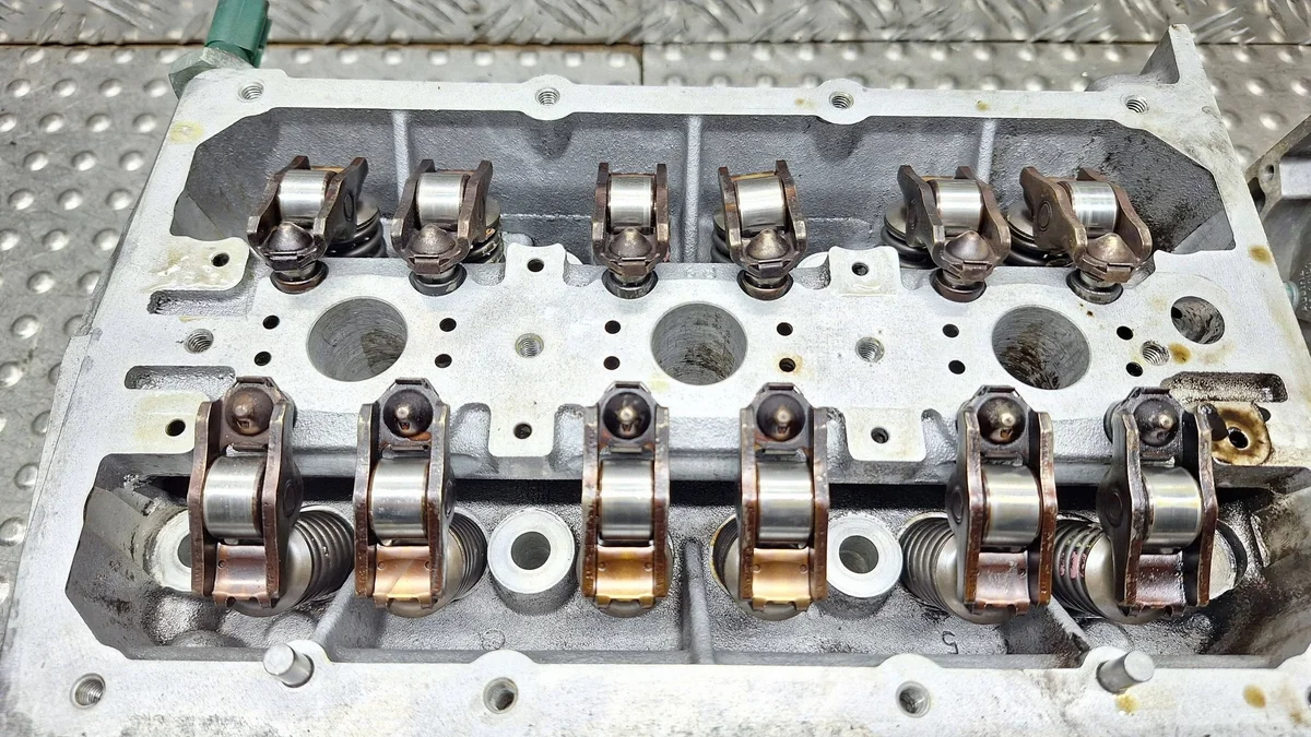 Culasse avec arbres S25141615 pour VW Polo thumbnail 6