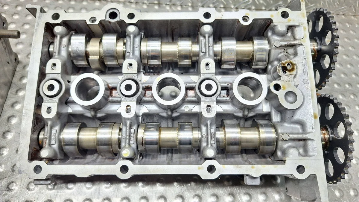 Culasse avec arbres S25141615 pour VW Polo thumbnail 7