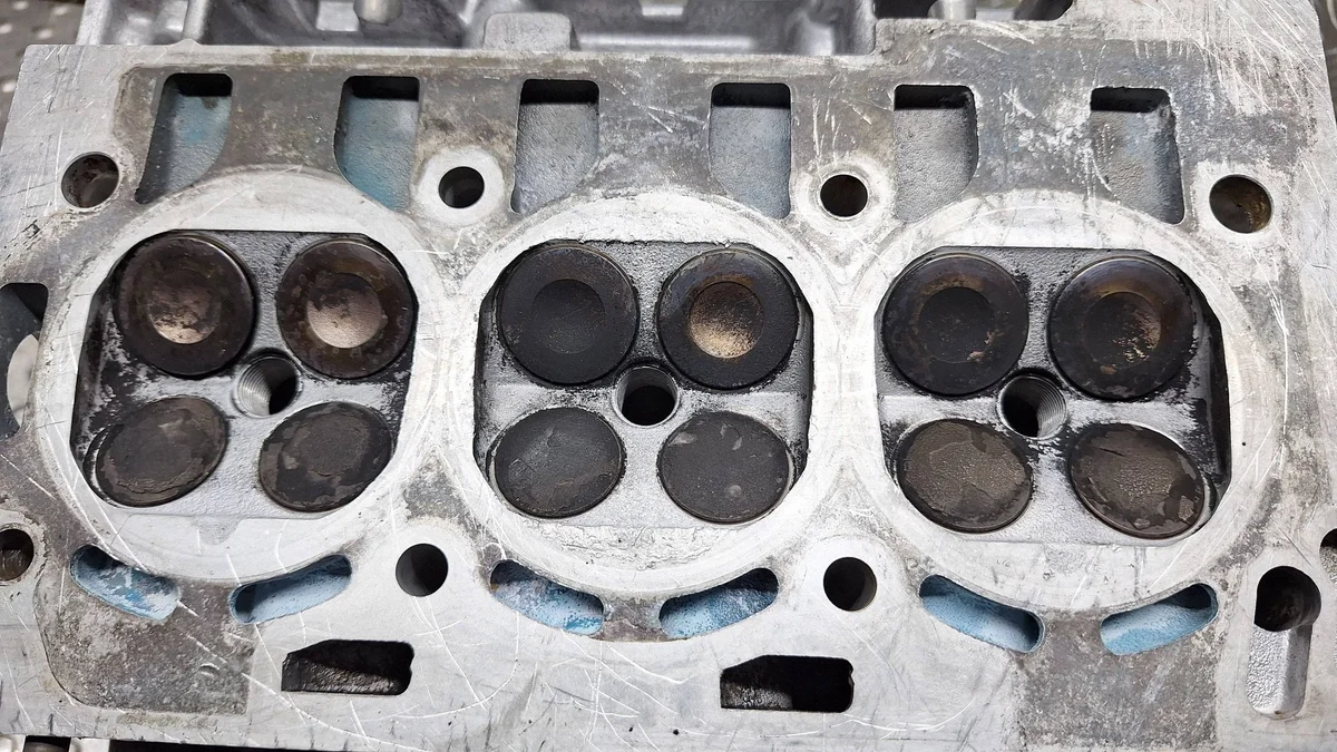 Culasse avec arbres S25141615 pour VW Polo thumbnail 8