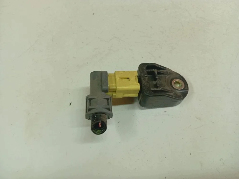 SRS-anturi Subaru XV 2.0L 98237YC010