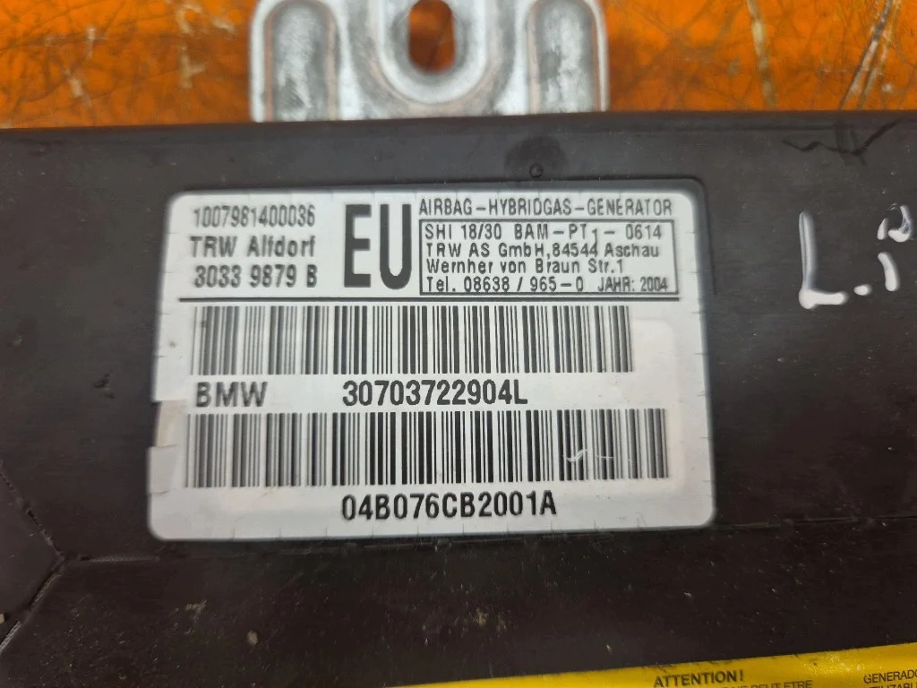 Ohjaajan turvatyyny BMW 320D e46 A30703722904L
