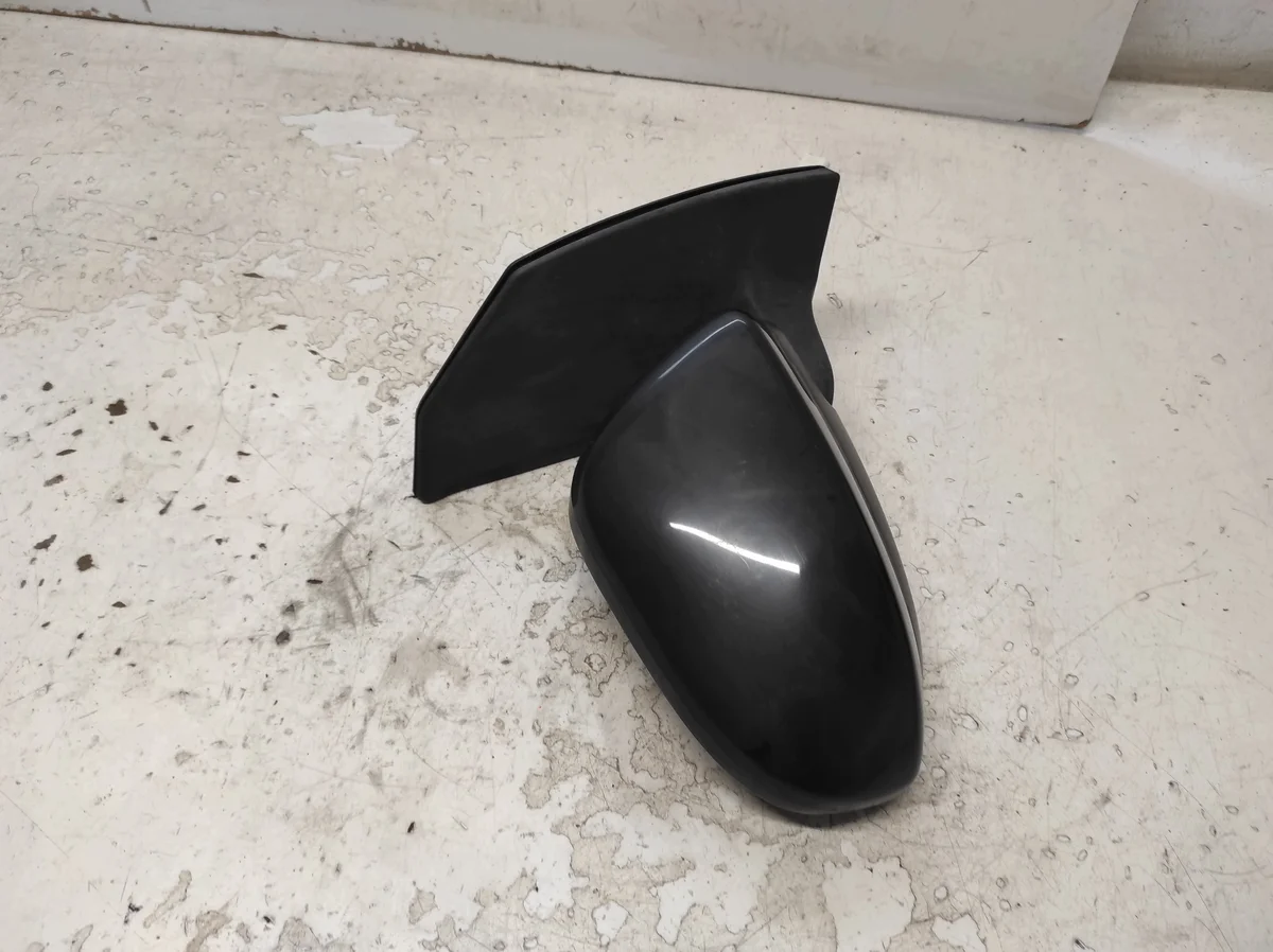 Daihatsu Cuore VI peili oikea 3-napainen image 4