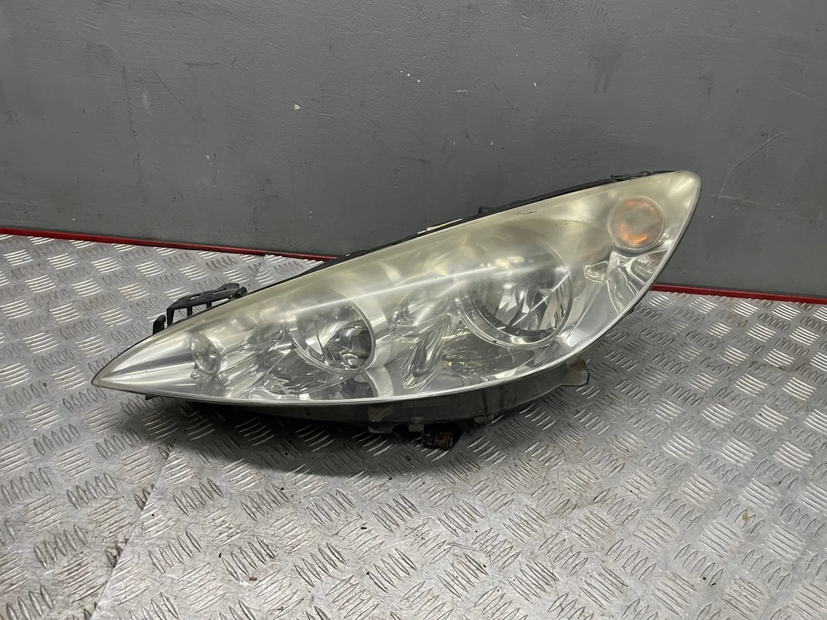 Peugeot 308 T7 ajovalojen vasen etuosa 653455677865
