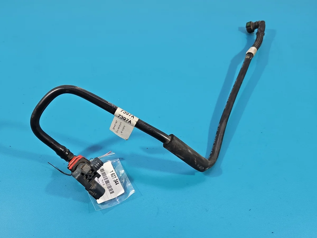 Vacuum Pipe 84217397 Opel Insignia B