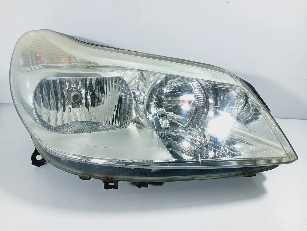 Faro delantero derecho Citroen C5 II M3R8P4