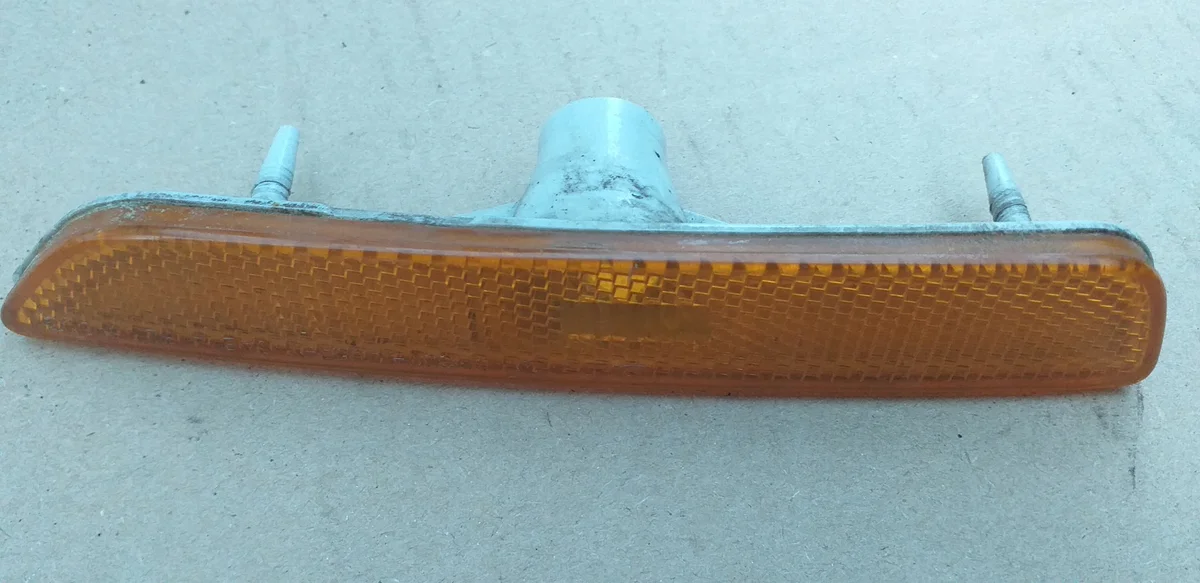 Blinkleuchte hinten rechts Ford Mustang 08-330-1405R-F