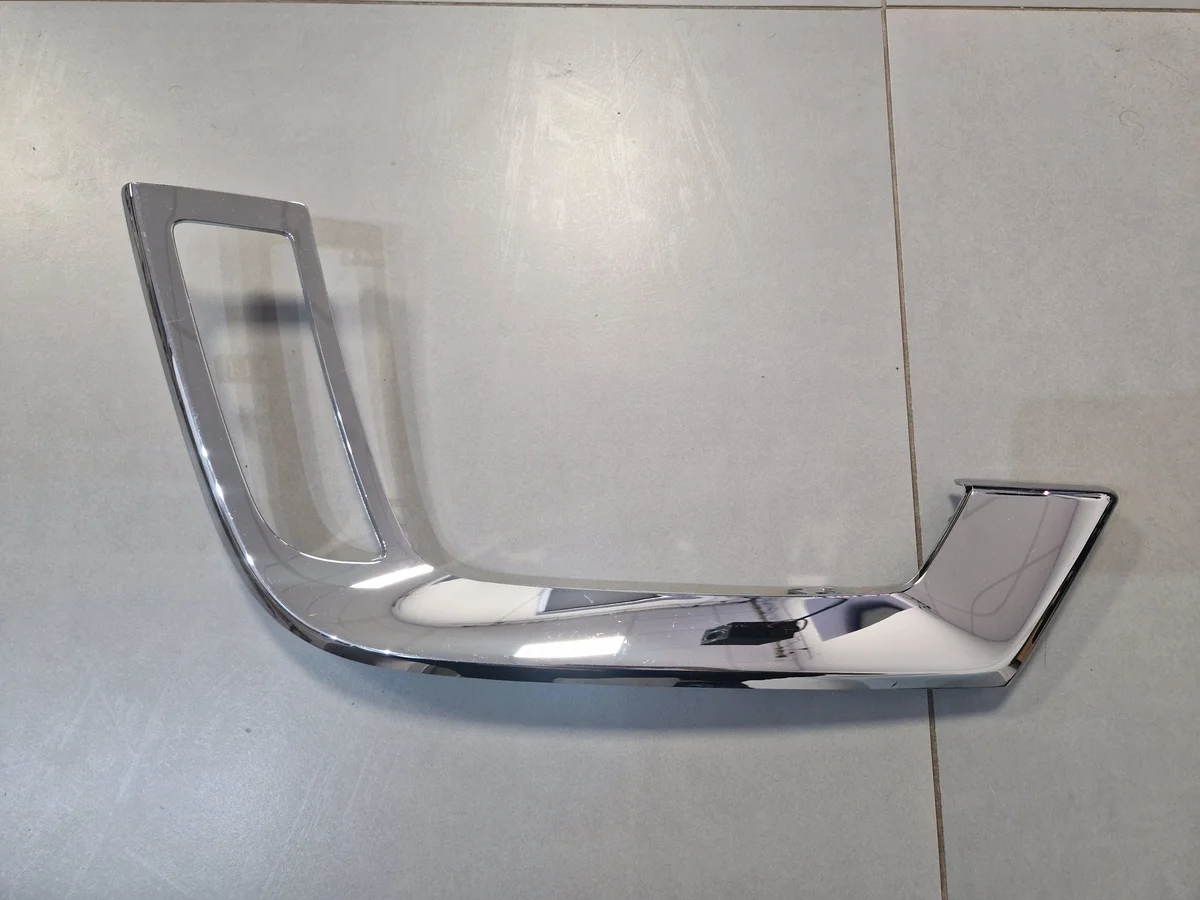 Suzuki Vitara 3 Ventilatierooster Bumper Rechts Voor OEM 71751-86R