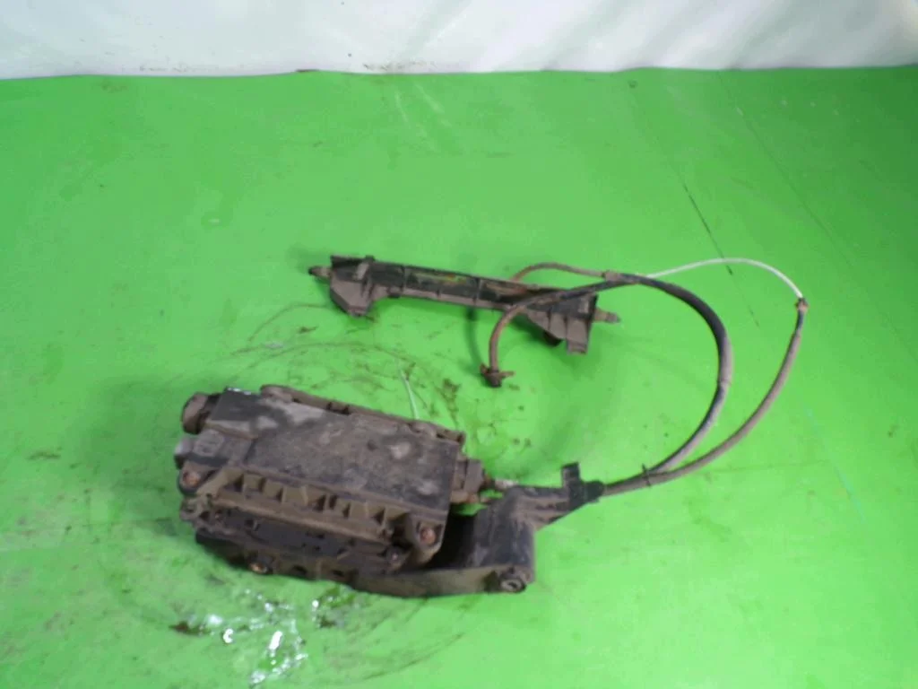 Renault Scenic II Handbrake 8200396849